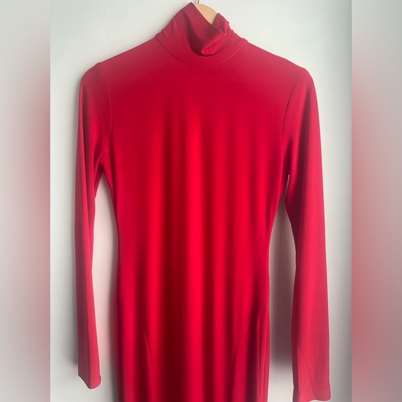 Norma Kamali x Revolve Turtle Fishtail Gown in Tiger Red - Picture 5 of 7